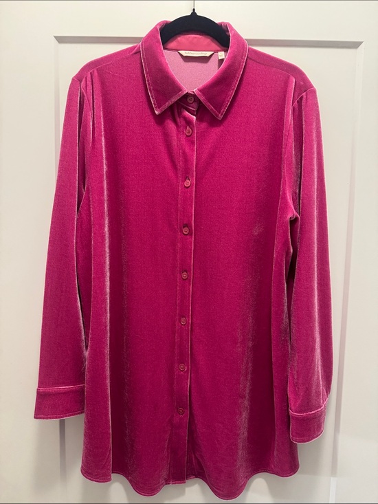 Soft Surroundings Tops - Gorgeous Soft Surroundings Velvet Button-Front Tunic in Magenta. L. Like New!💕
